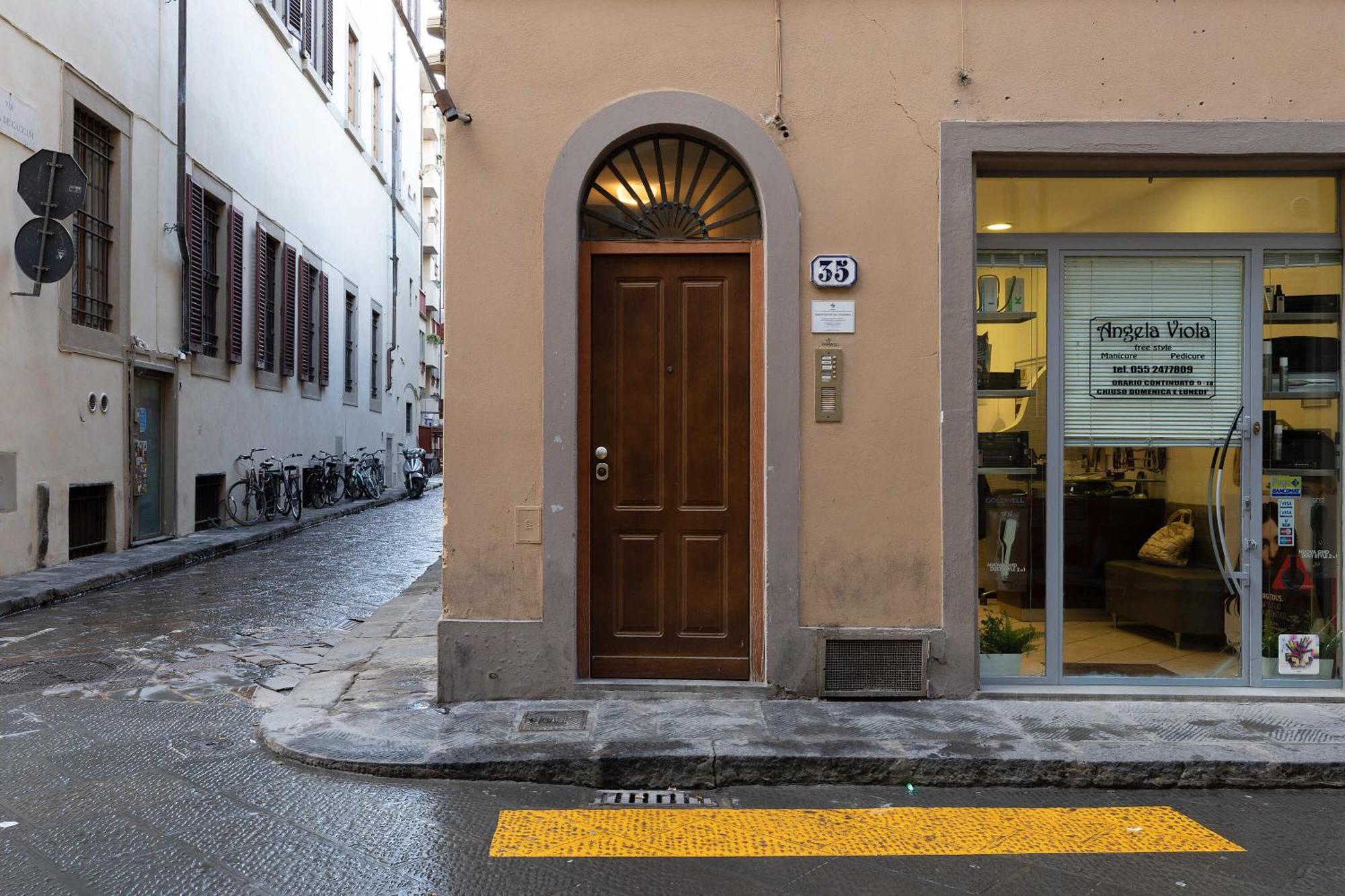 Apartment Dietro Al Duomo Free Wi-fi Florenz